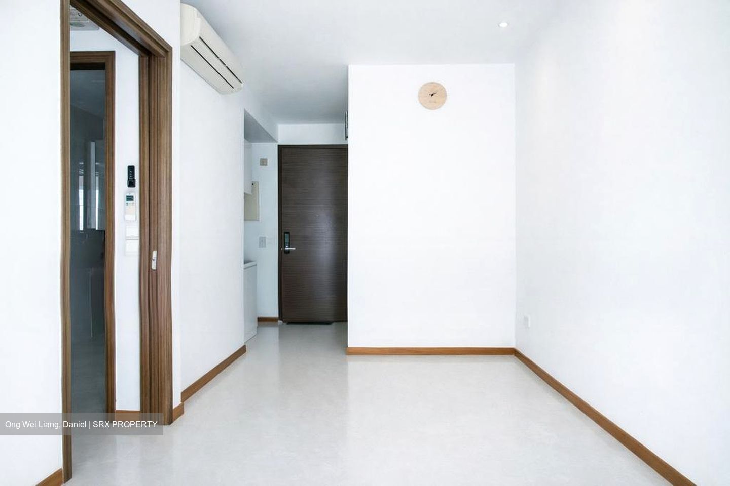 iSuites @ Palm (D19), Apartment #580803671
